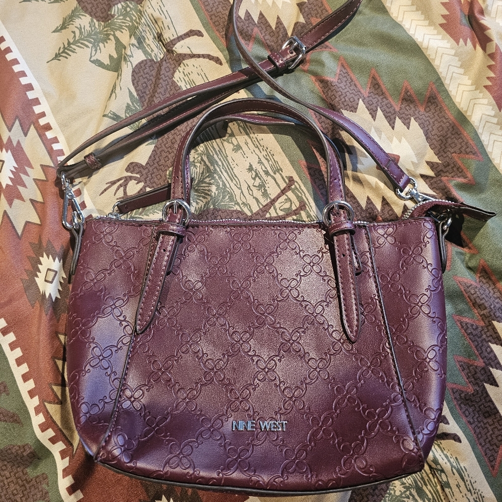 Nine West Crossbody Bag With Handles Mauve  Textured Leather Handbag Purse EUC